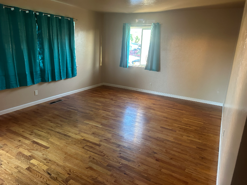 1675 Soto St - Photo 2 of 8