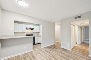 featured image of 4657 Tamarack Blvd