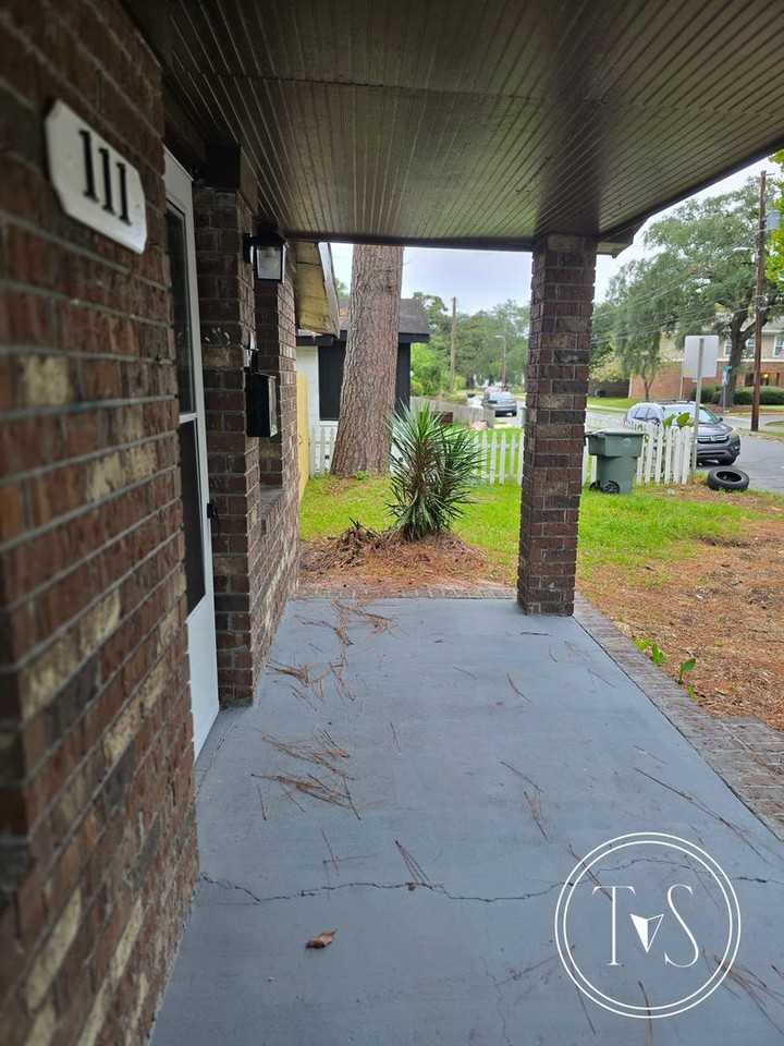 111 West St - Photo 4 of 18