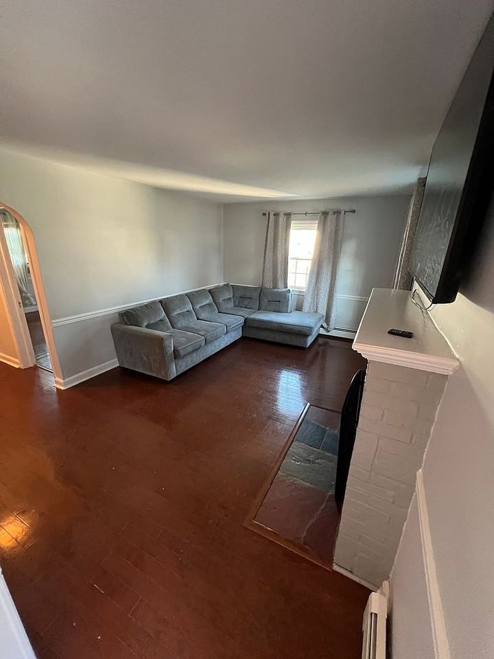 114 Clark St #NA - Photo 3 of 12