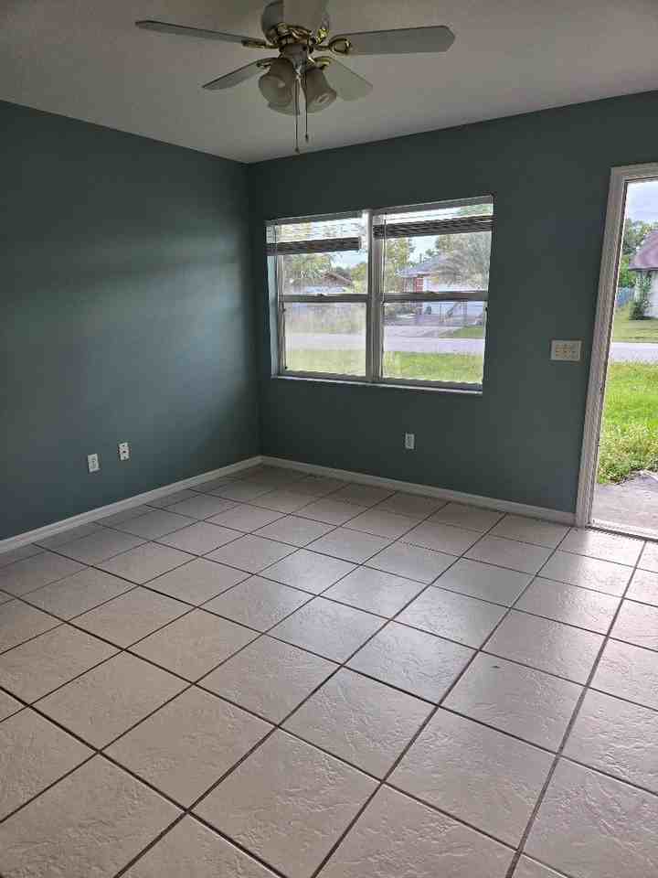 5003 20th St E #NA - Photo 3 of 10