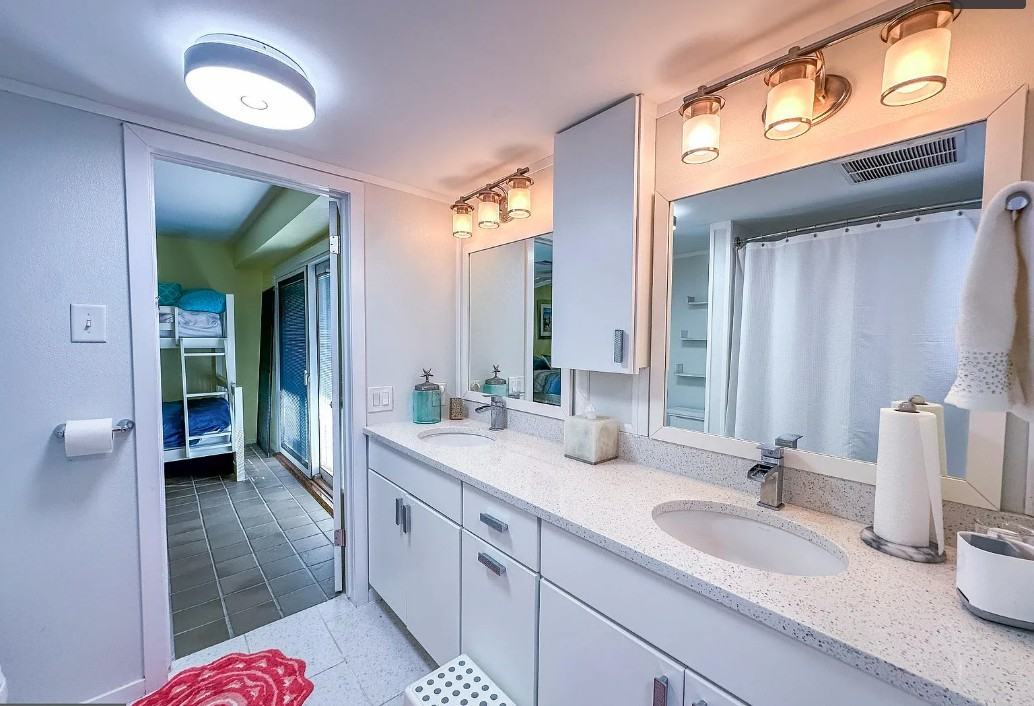 212 N 33rd Ave #NA - Photo 6 of 7