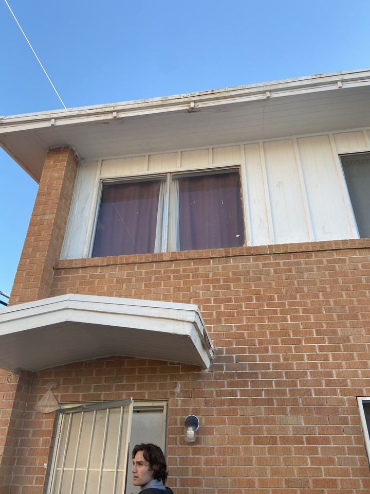 5229 Carousel Drive #B - Photo 3 of 9