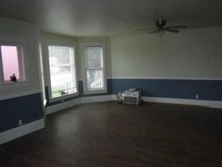 657 5th St #NA - Photo 2 of 4