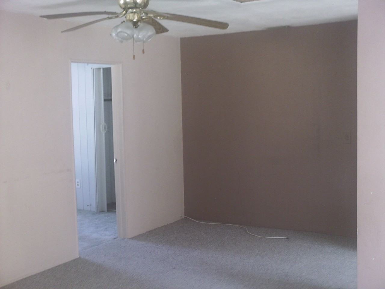 1328 Illinois Ave #NA - Photo 5 of 28