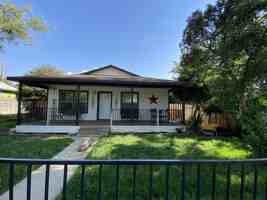 featured image of 210 W E St #NA