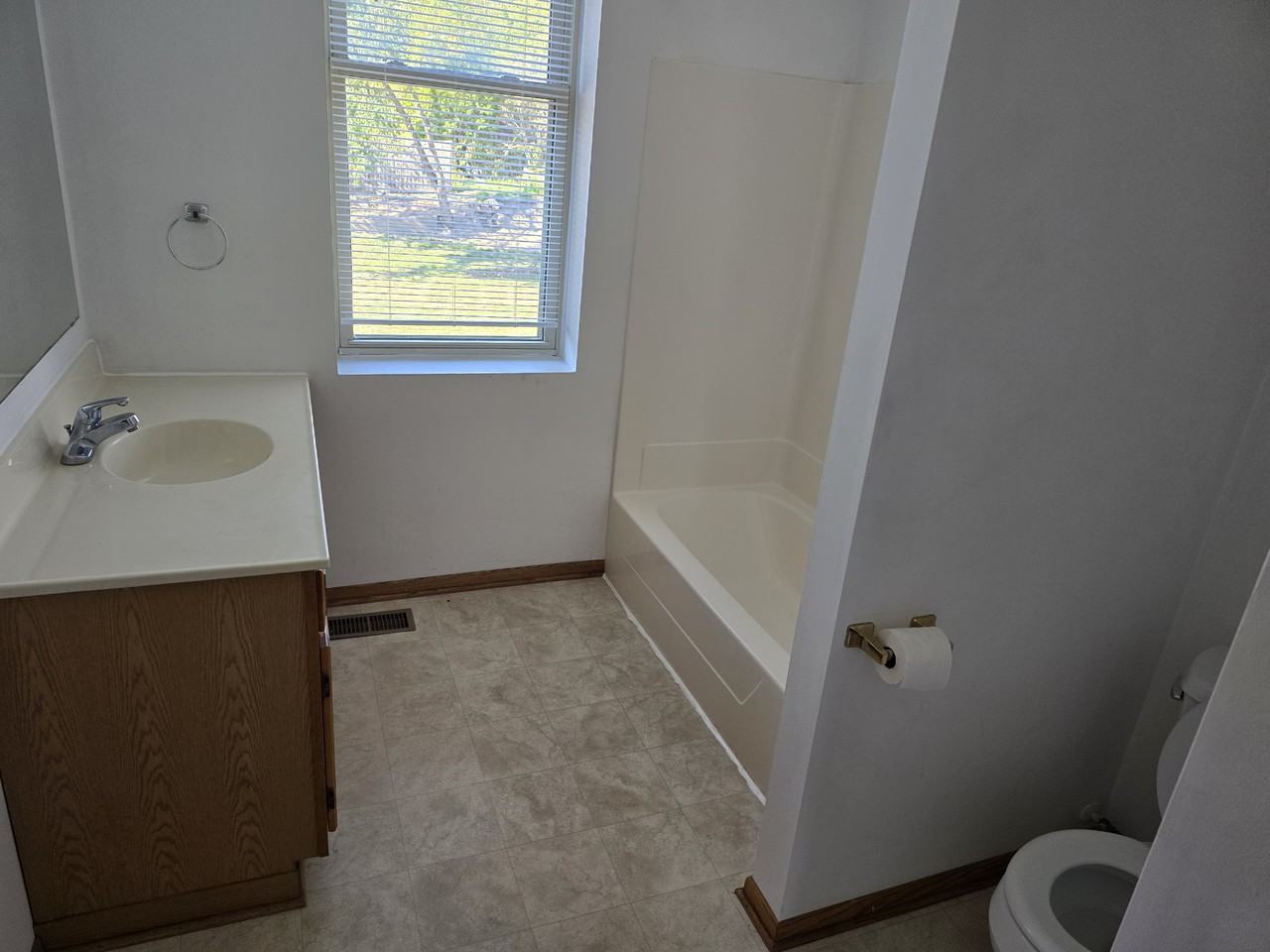 401 Broadway #6 - Photo 2 of 7