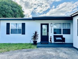 1865 W Chatham Rd #NA - Photo 1 of 1