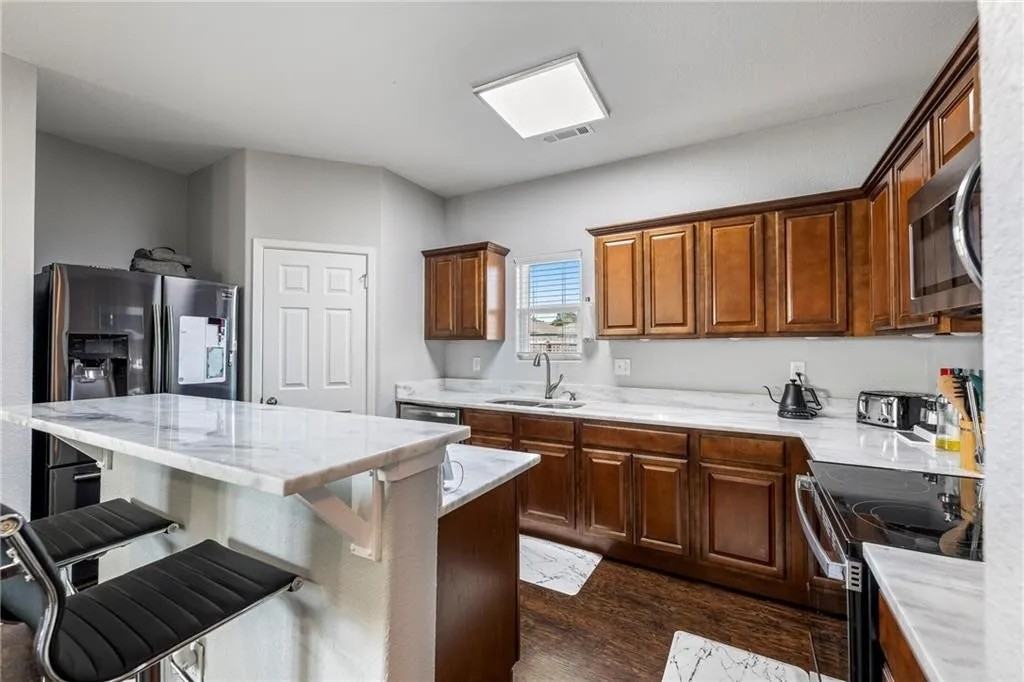 805 Nw 70th Ave #NA - Photo 4 of 16