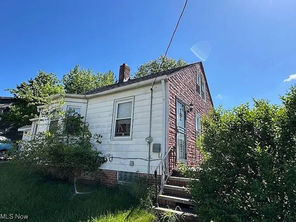 13601 Beachwood Avenue #NA - Photo 3 of 5