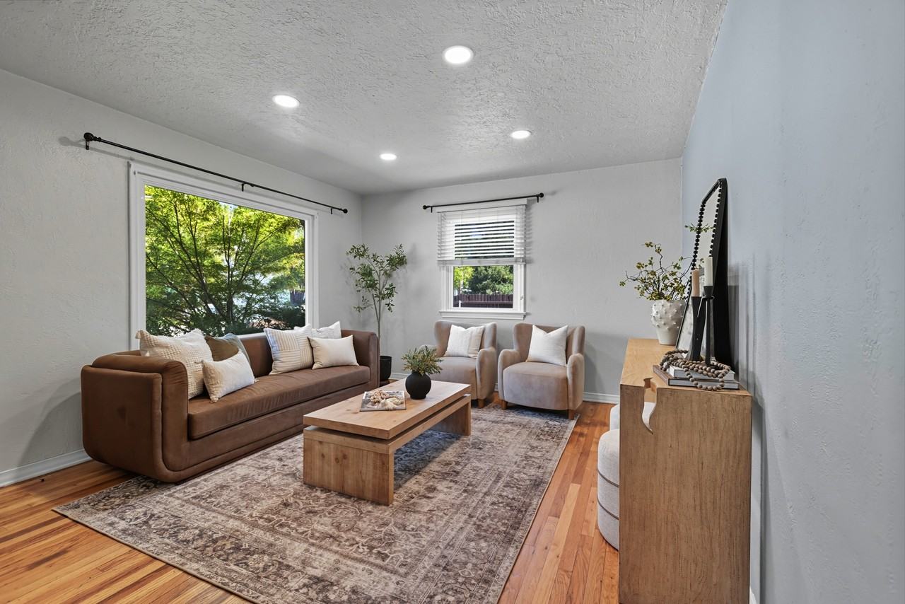 3209 West Plant Drive #NA - Photo 2 of 17