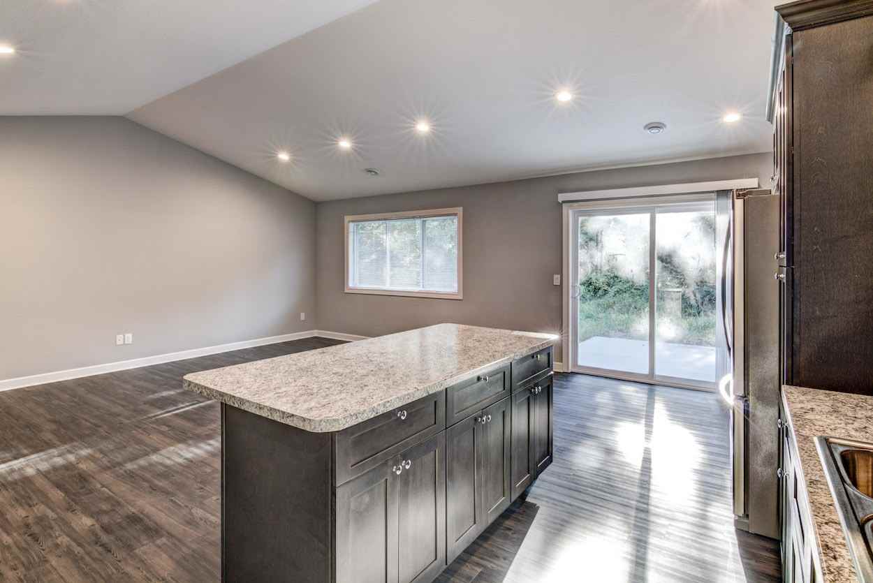 1616 Charleston Drive #B - Photo 2 of 19