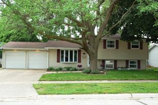 1221 Lark St - Photo 1 of 1