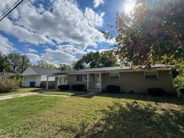 featured image of 2905 East Murry Street