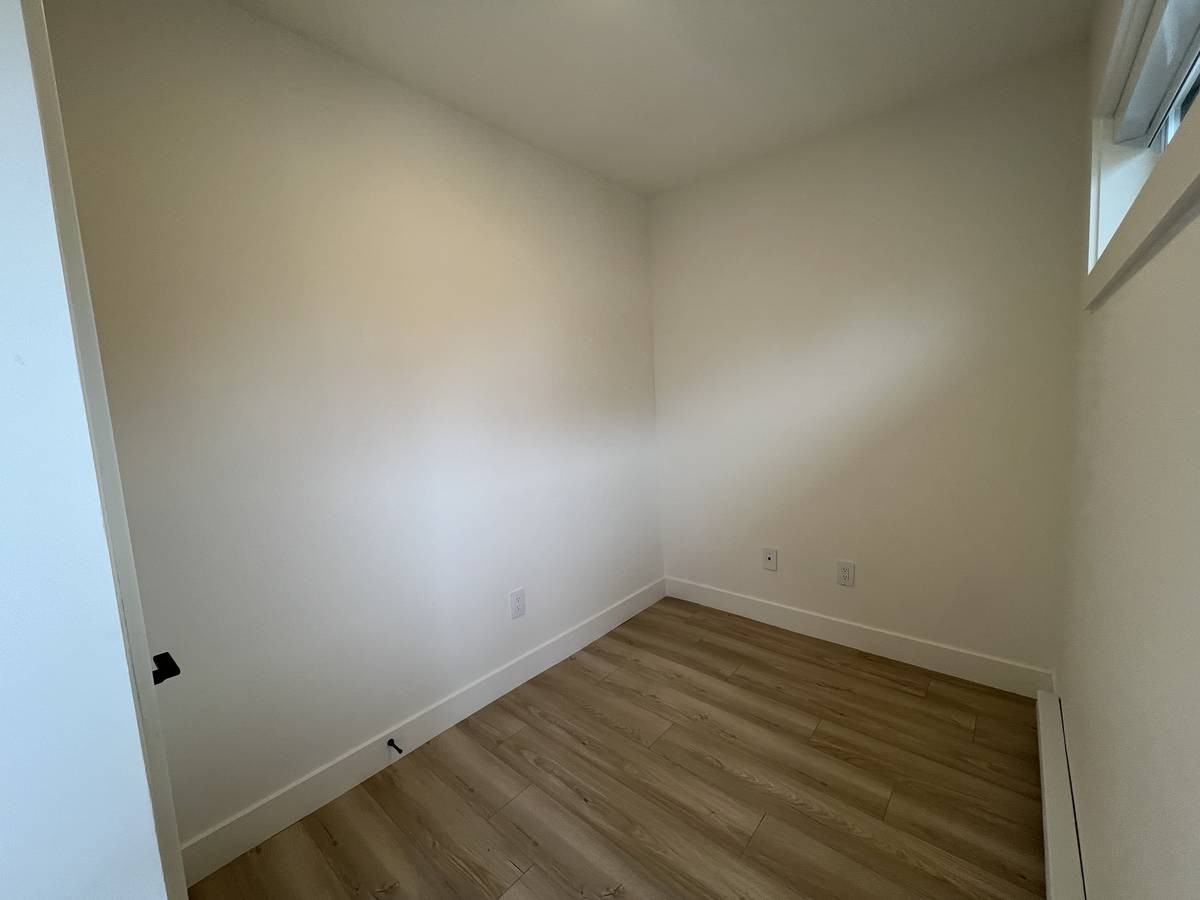 9328 Ebor Road - Photo 7 of 17