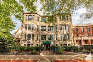 featured image of 4641 North Paulina Street #310