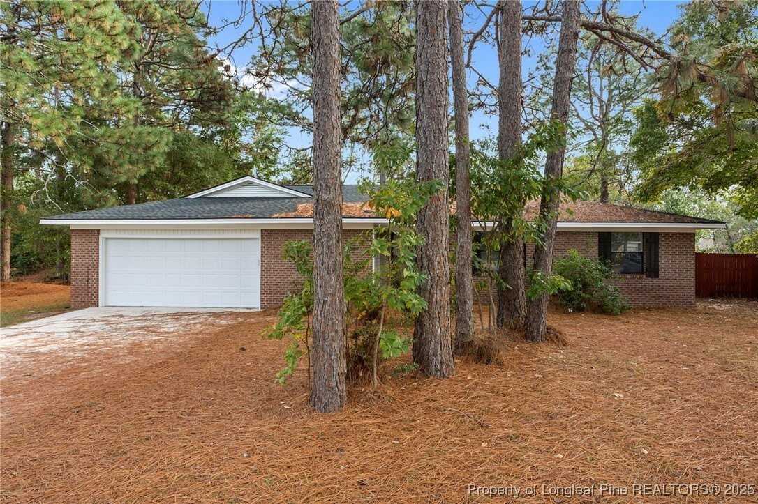 6809 Timbercroft Ln - Photo 2 of 44