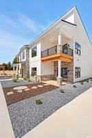 featured image of 1030 S Wayne St