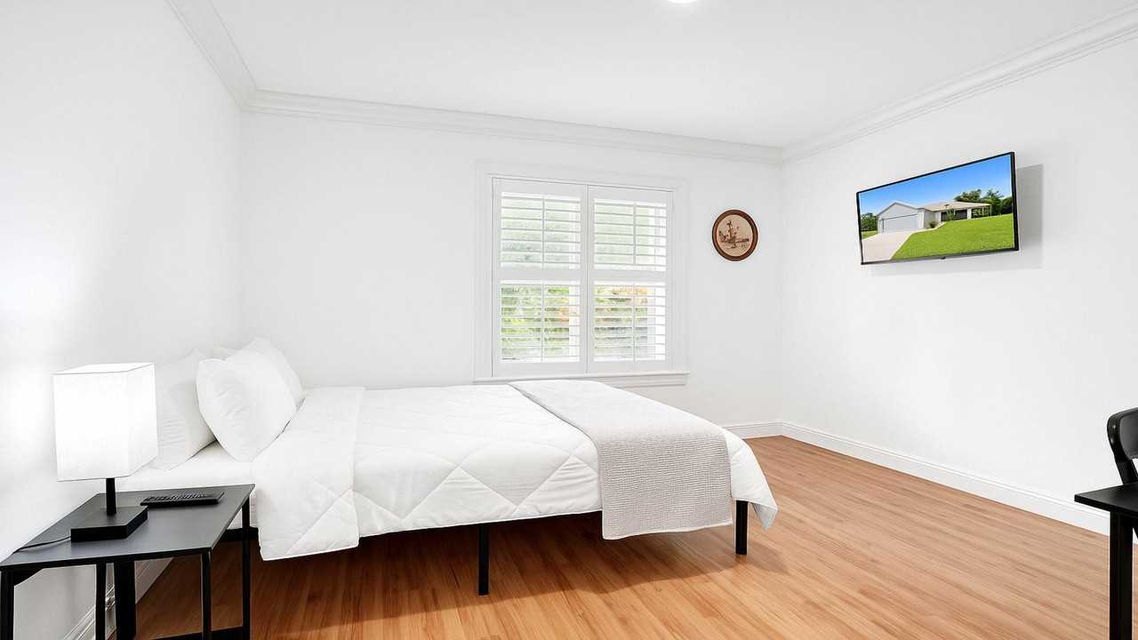 Southwest Prado Avenue - Photo 7 of 12