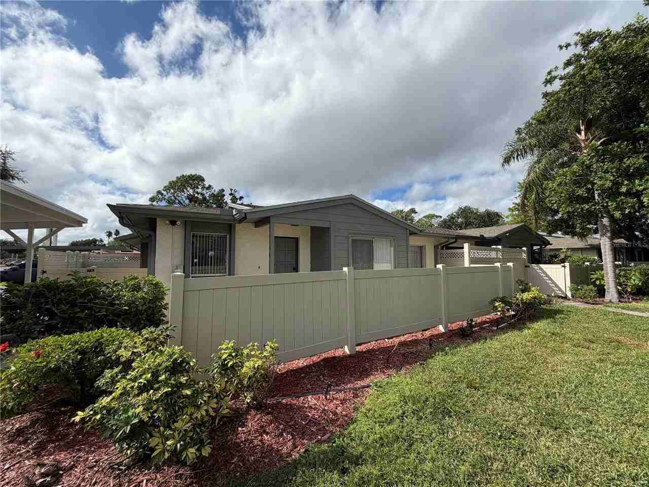 2606 29th Ave W #12 - Photo 2 of 15