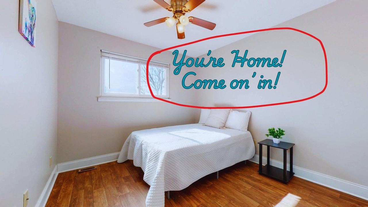 Stephanie Dr Sw - Photo 2 of 9