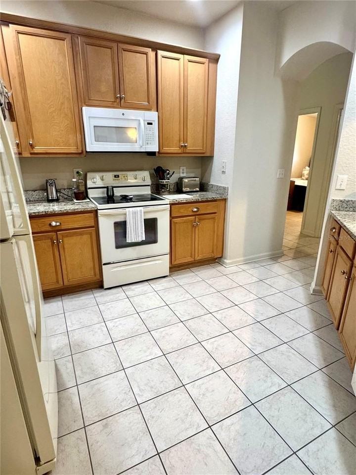 3051 Greystone Loop #306 - Photo 7 of 27