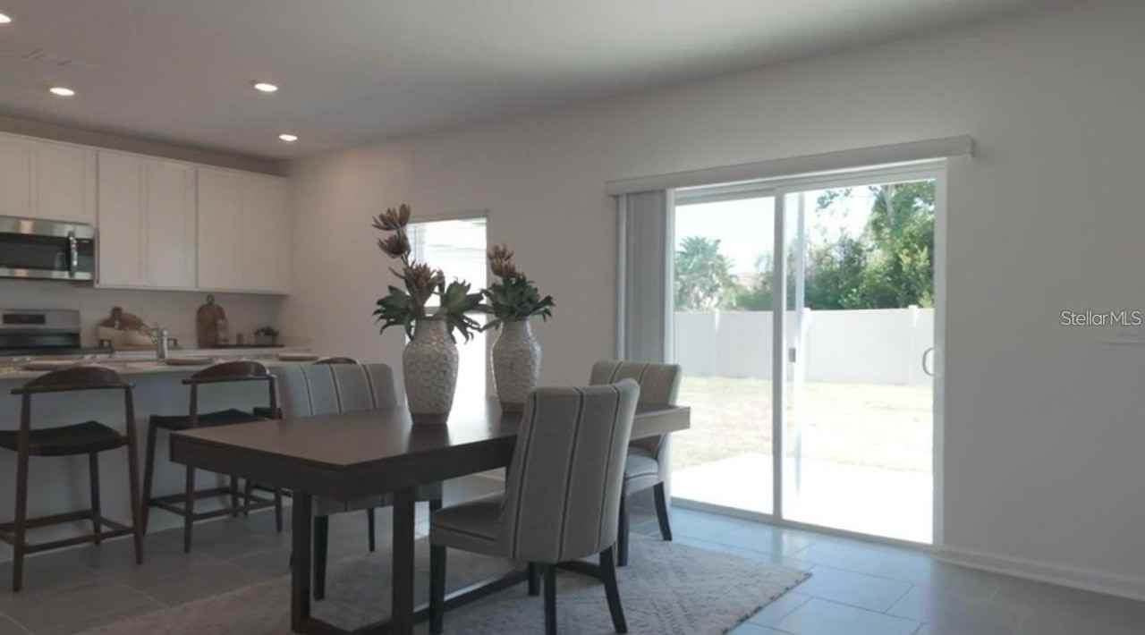 1559 Marksman Rd - Photo 5 of 17