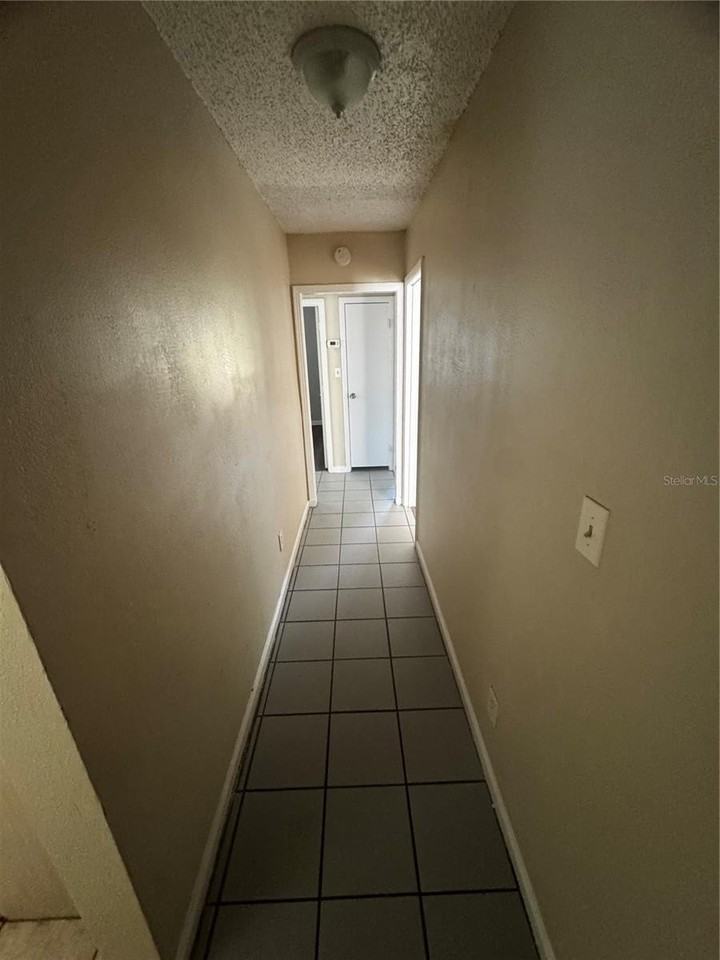 3808 N 54th St - Photo 5 of 10