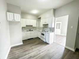 featured image of 10 Cedar St