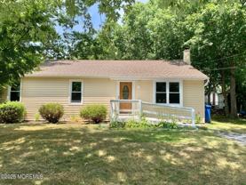 154 Atlantis Ave - Photo 1 of 1