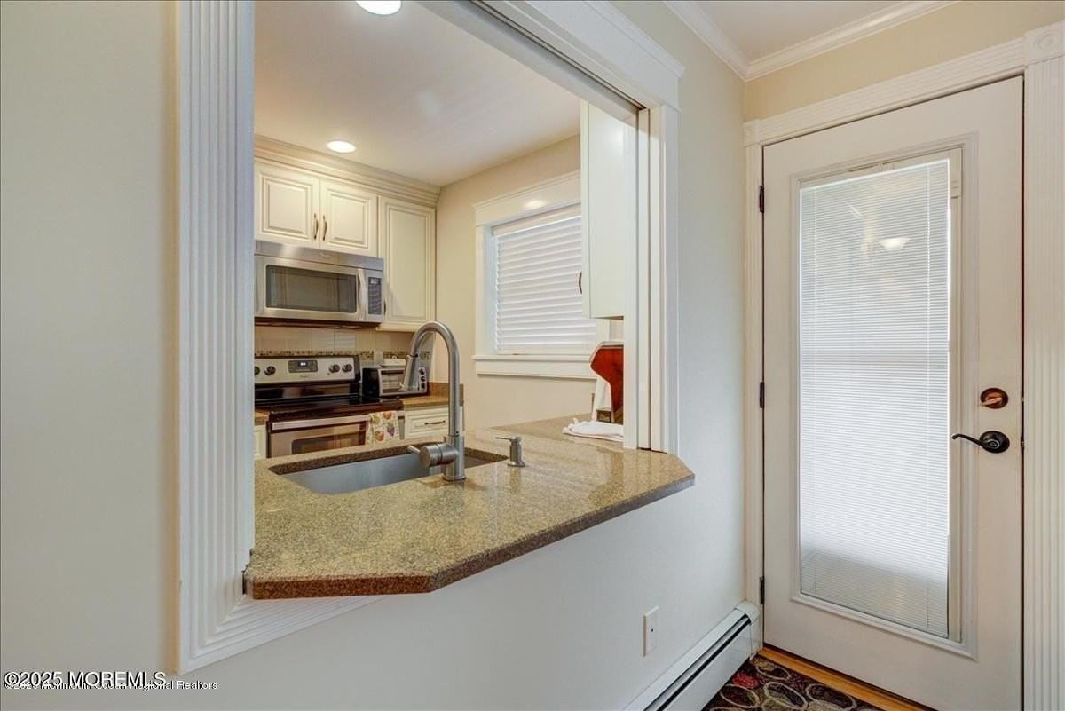 169 Wharfside Dr Unit 801 #801 - Photo 7 of 28