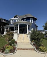 featured image of 401 2nd Ave