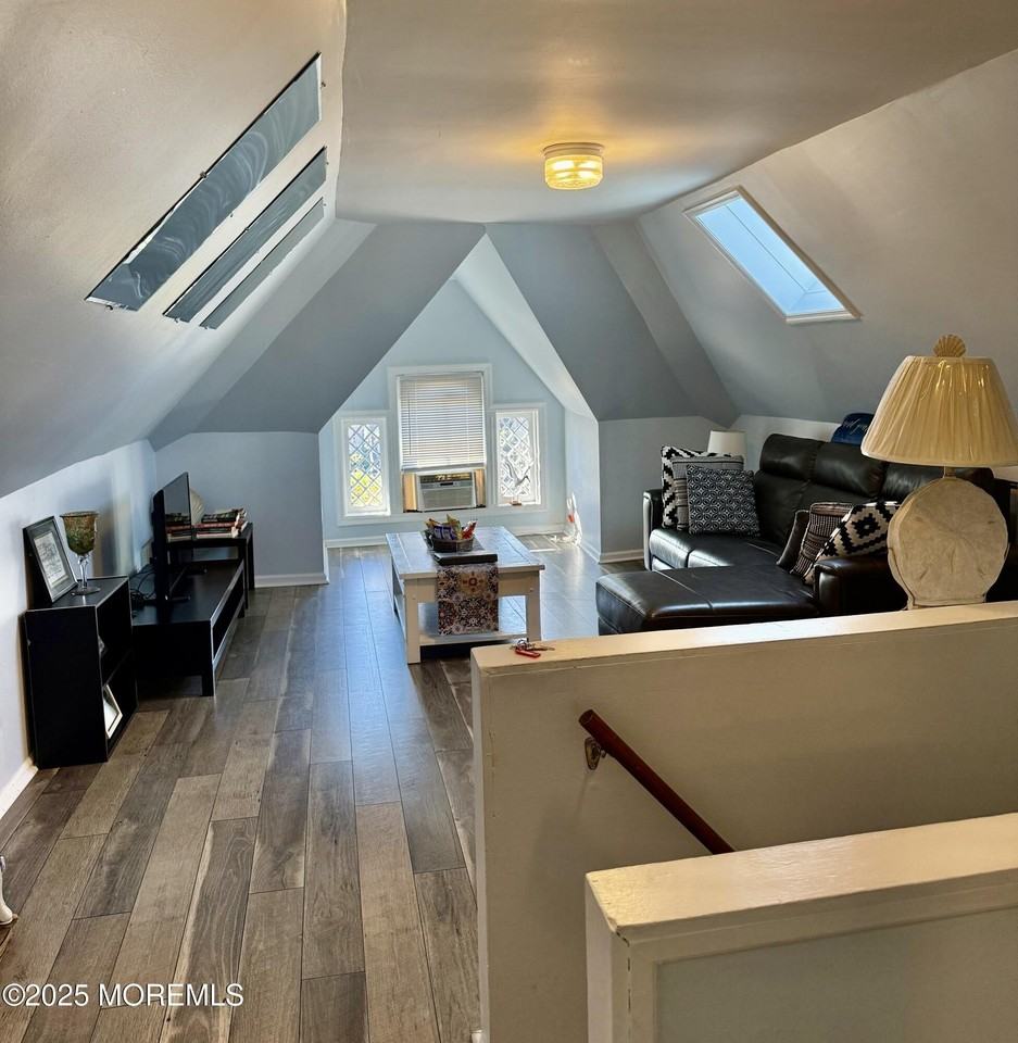 401 2nd Ave - Photo 6 of 13