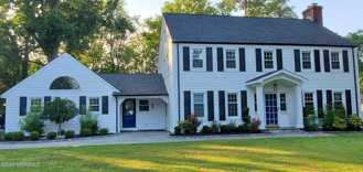 311 Old Corlies Ave - Photo 1 of 1