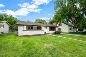 featured image of 360 Poplar St