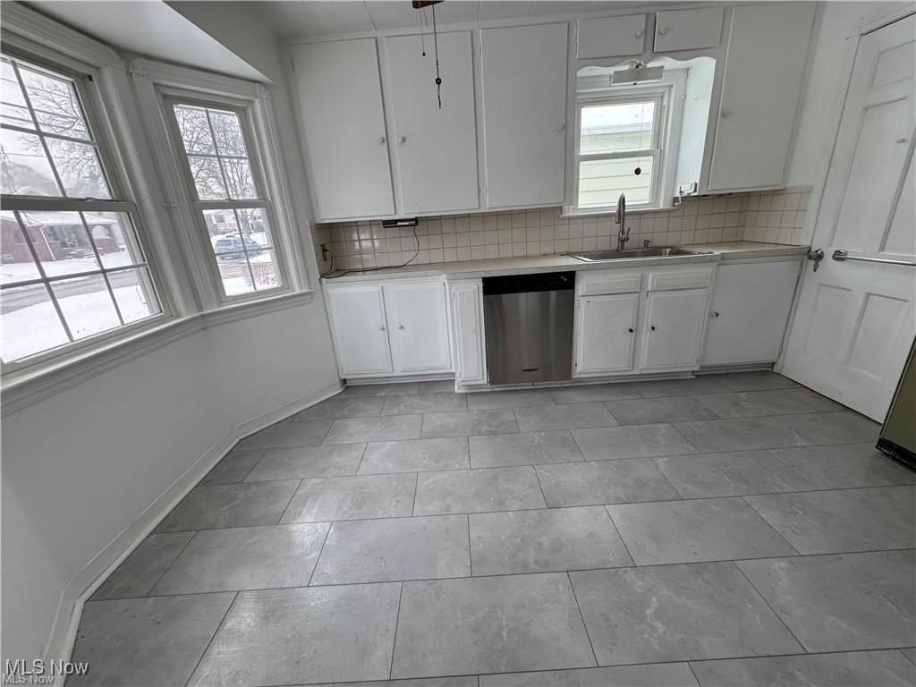 3678 W 140th St - Photo 3 of 12