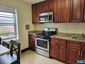 1140 Valley Rd - Photo 1 of 1