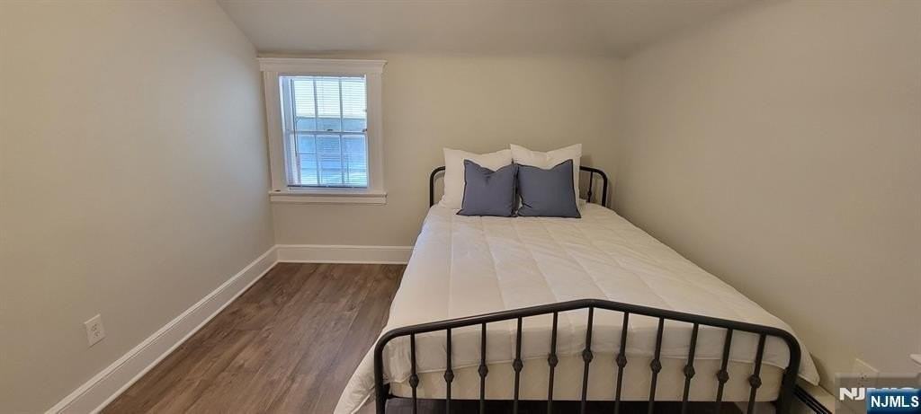 9 Lincoln Street - Photo 7 of 16