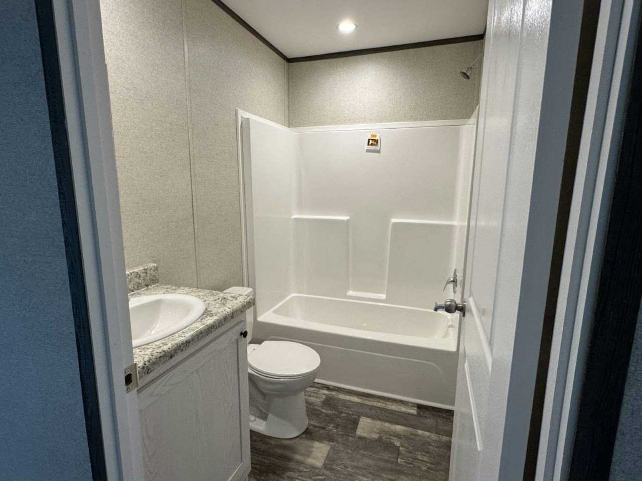 6407 Southeast 108th Street #39 - Photo 6 of 15