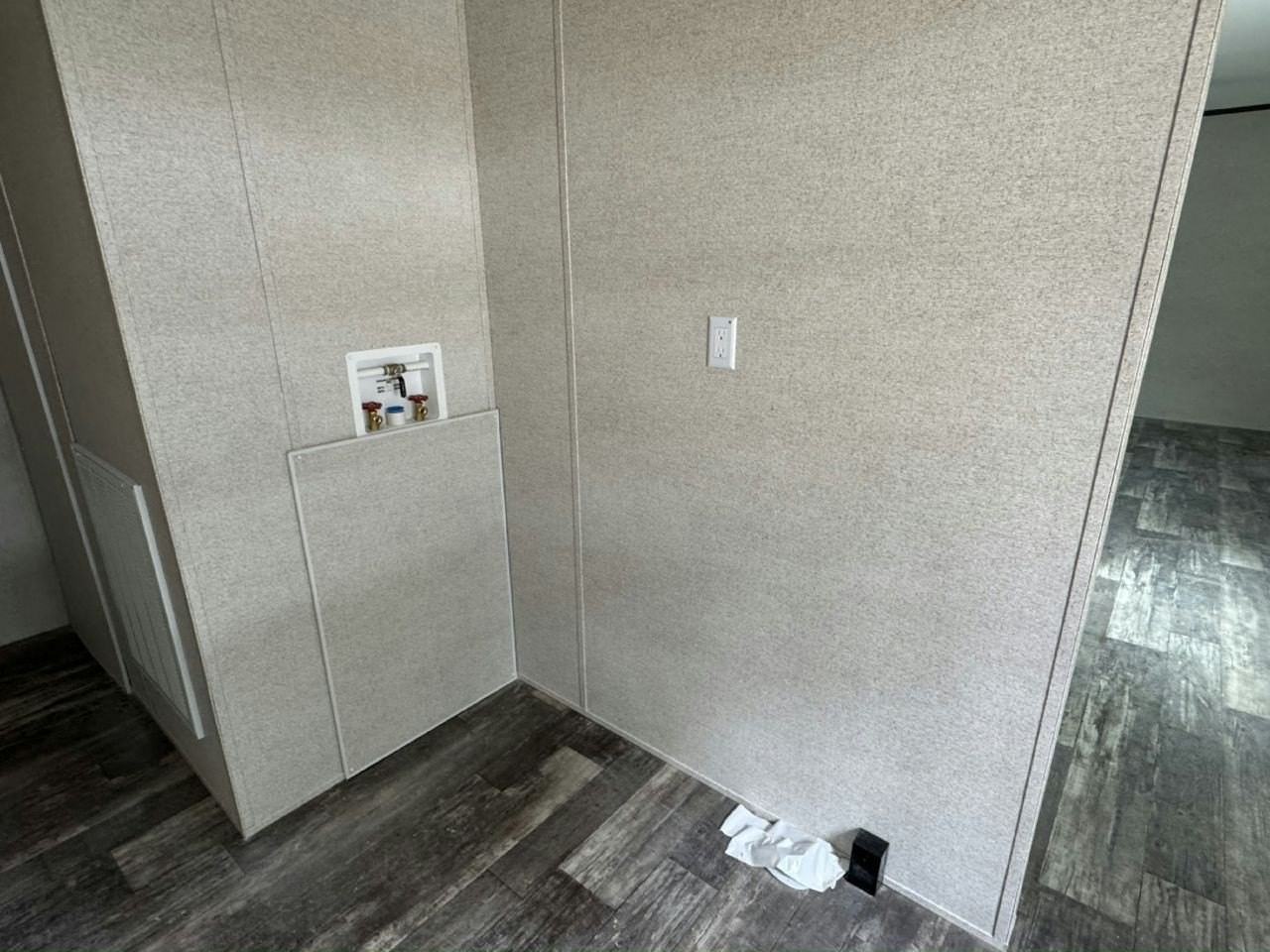 6407 Southeast 108th Street #39 - Photo 7 of 15