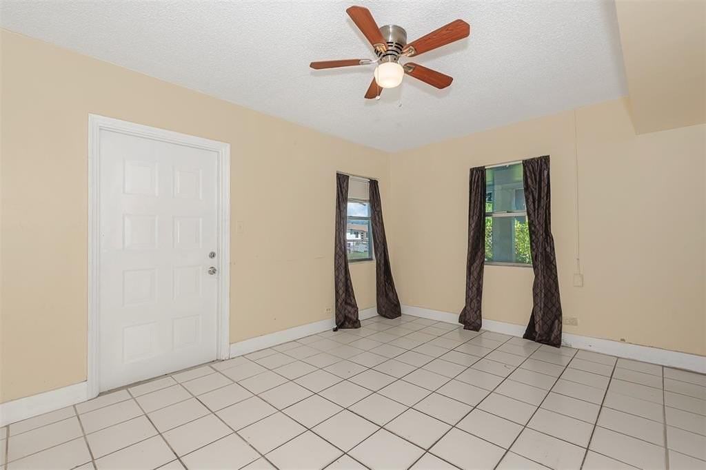 416 Northwest 19th Avenue - Photo 6 of 23