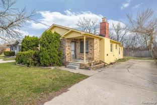 21670 Sharkey St - Photo 1 of 1