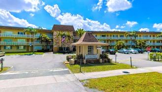 400 Village Green 216 Circle W #216 - Photo 1 of 1