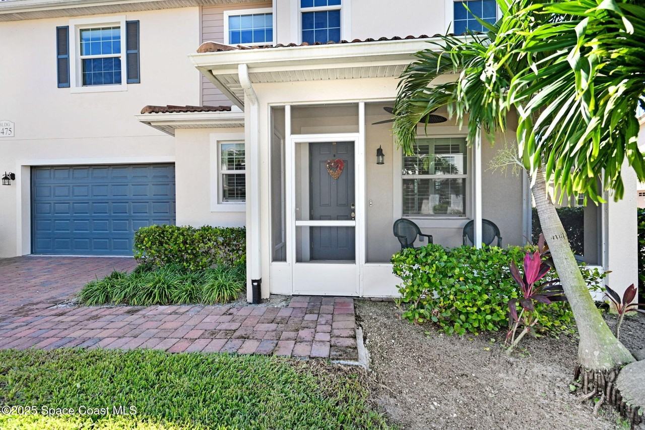 1475 Isabella Dr Unit 101 #101 - Photo 3 of 40