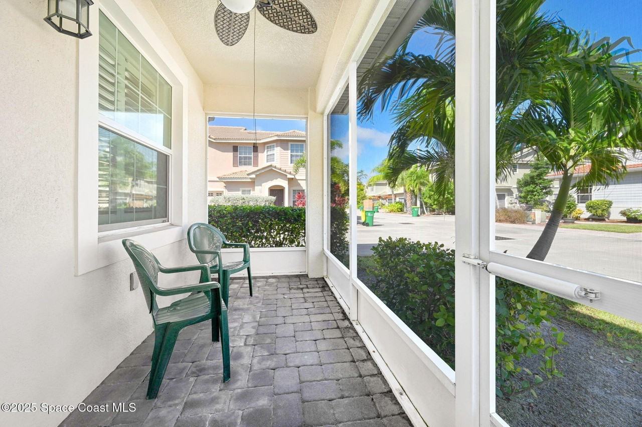 1475 Isabella Dr Unit 101 #101 - Photo 4 of 40