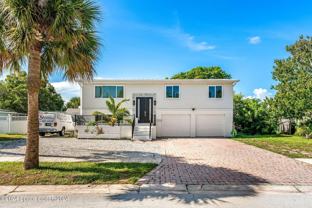 265 Marion St - Photo 1 of 1