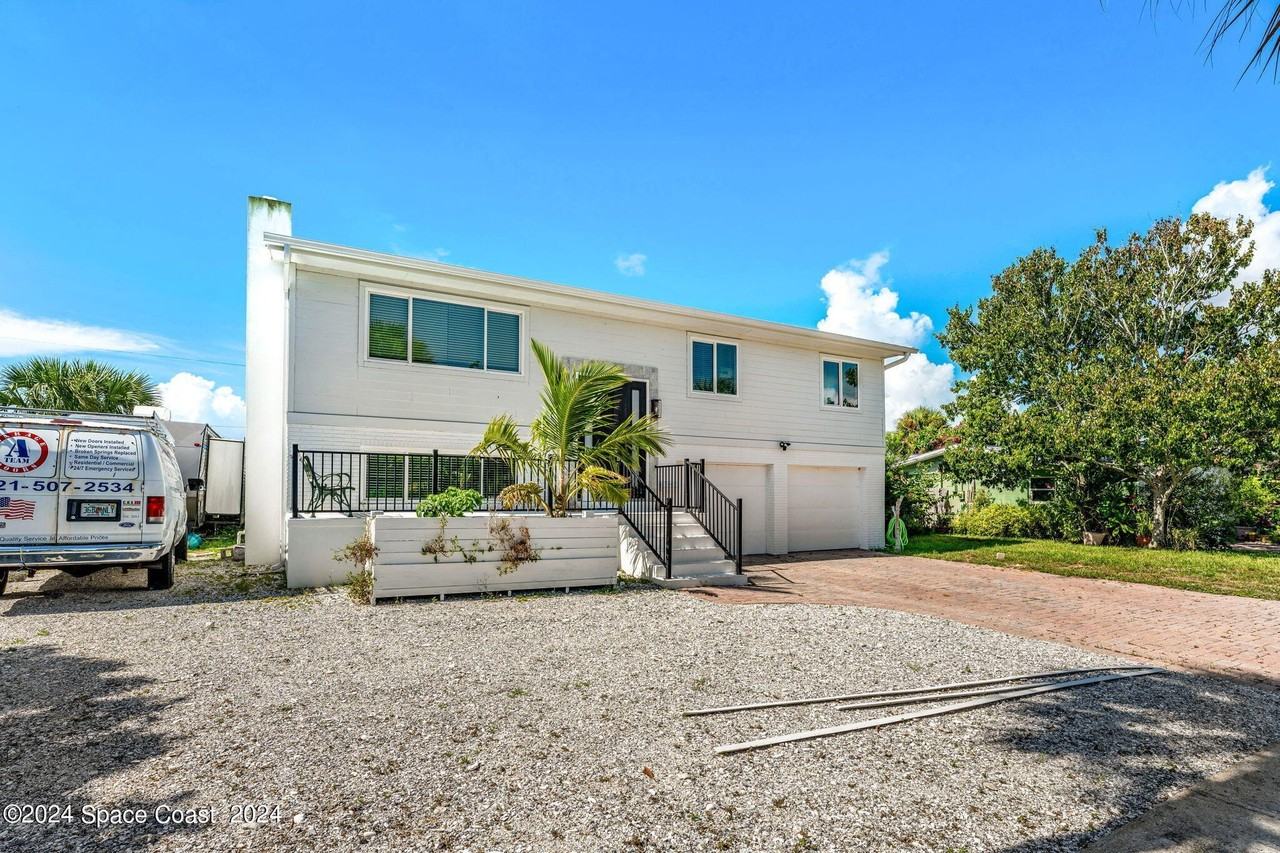 265 Marion St - Photo 2 of 41