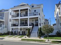 102 S Essex Ave - Photo 1 of 1