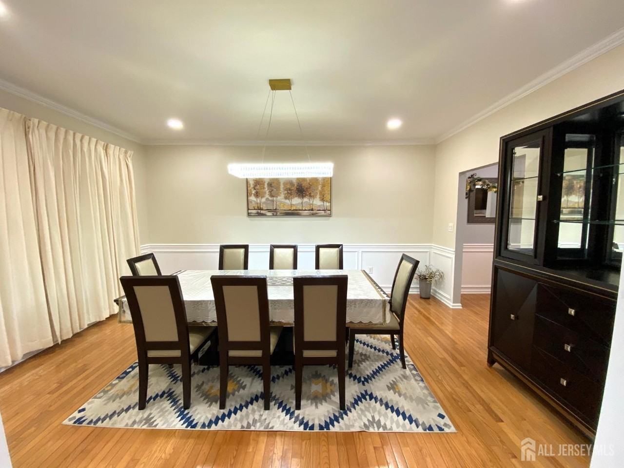 2 Hampshire Pl - Photo 6 of 45