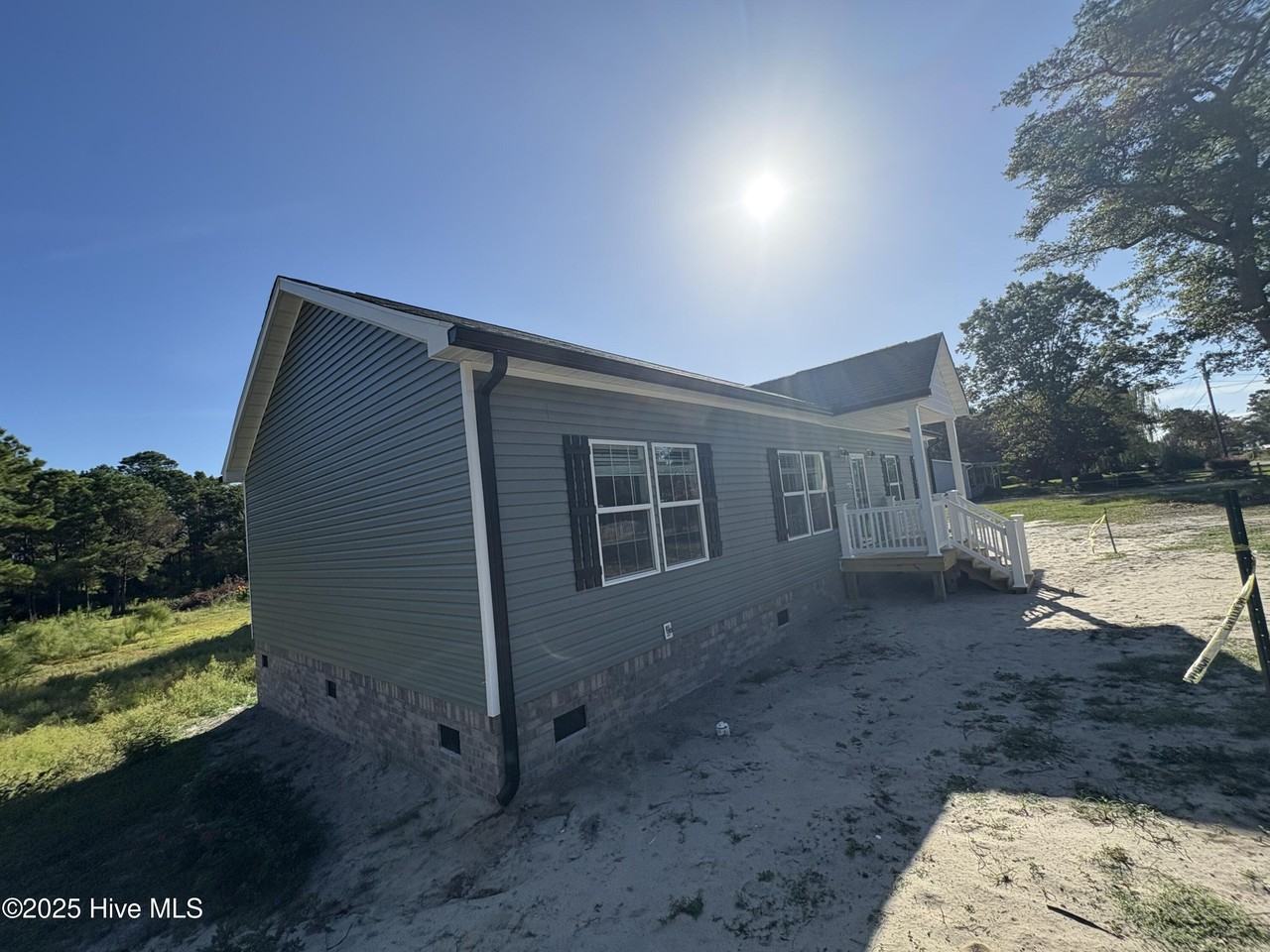 416 Peanut Rd - Photo 3 of 20